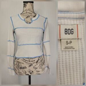 BDG Long Sleeves Crop Top Small Knit Expose Seams White Blue